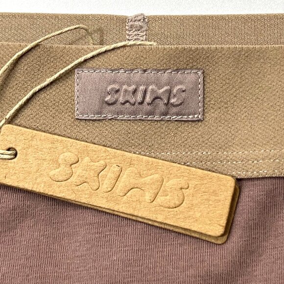 SKIMS Cotton Jersey Boy Short Umber Womens Small - Picture 4 of 11